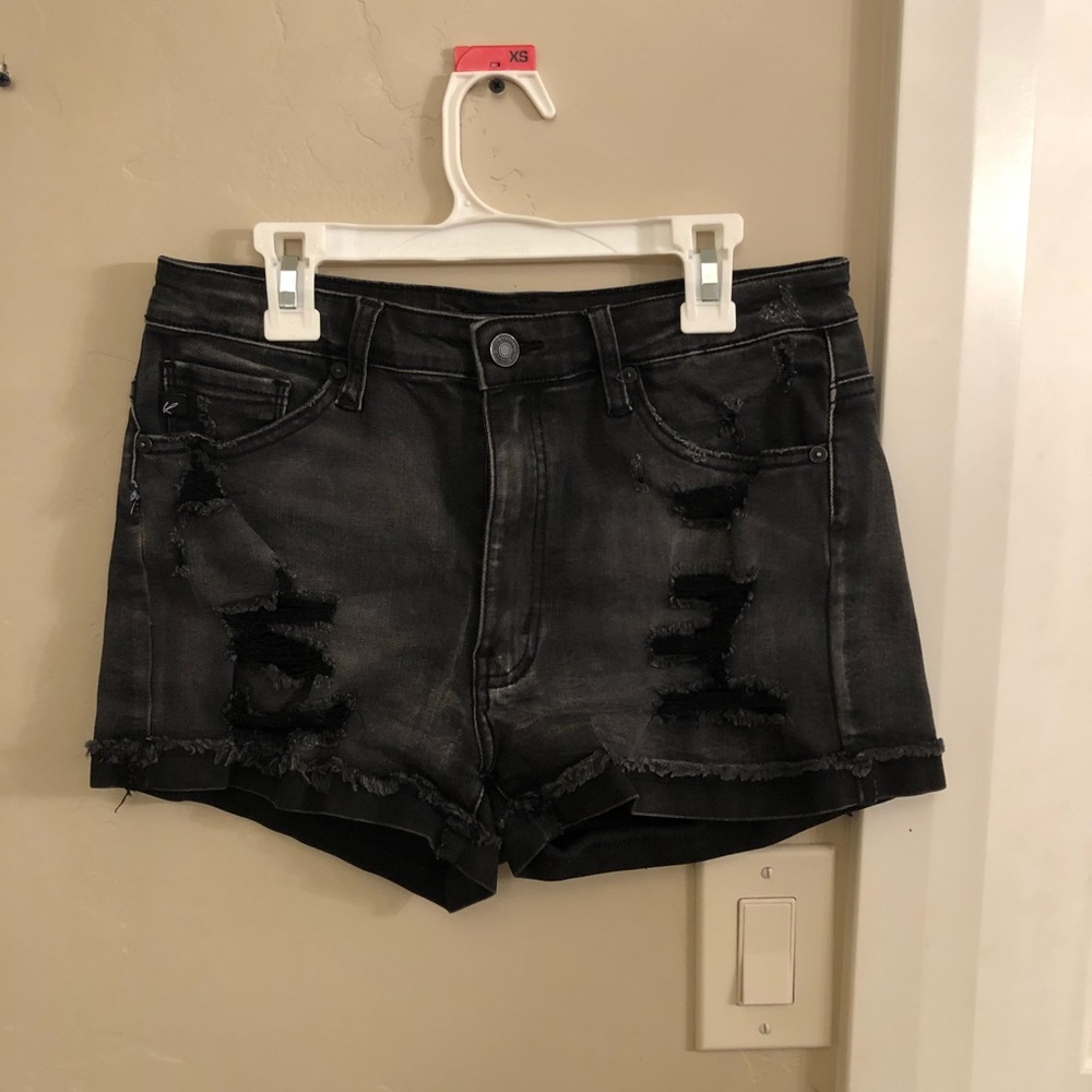 charcoal colored shorts